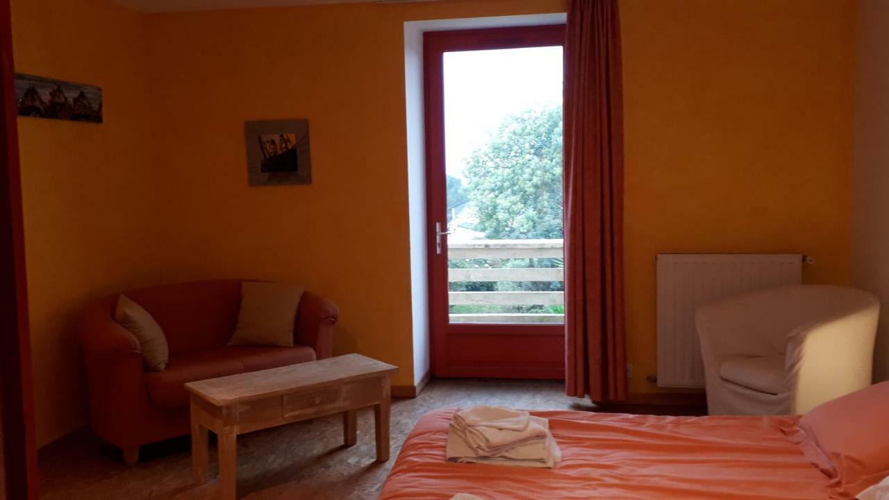 Les Hortensias Gr 34 - Chambres D'Hotes Trévou-Tréguignec 外观 照片